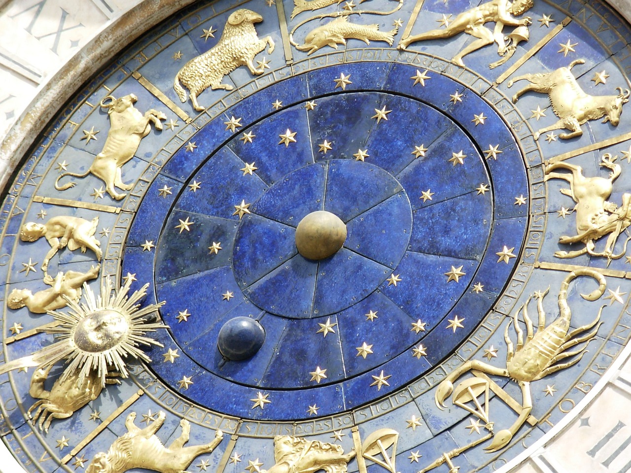 Astroloji ve Arkadaşlık Uyumu Hangi Burçlar Birbirine En İyi Uyar?